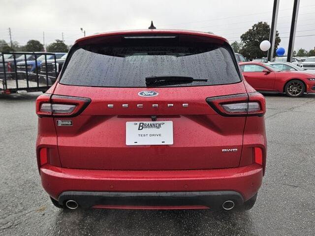 Certified 2023 Ford Escape ST-Line Select w/ Tech Pack #2 AWD/4WD image 10
