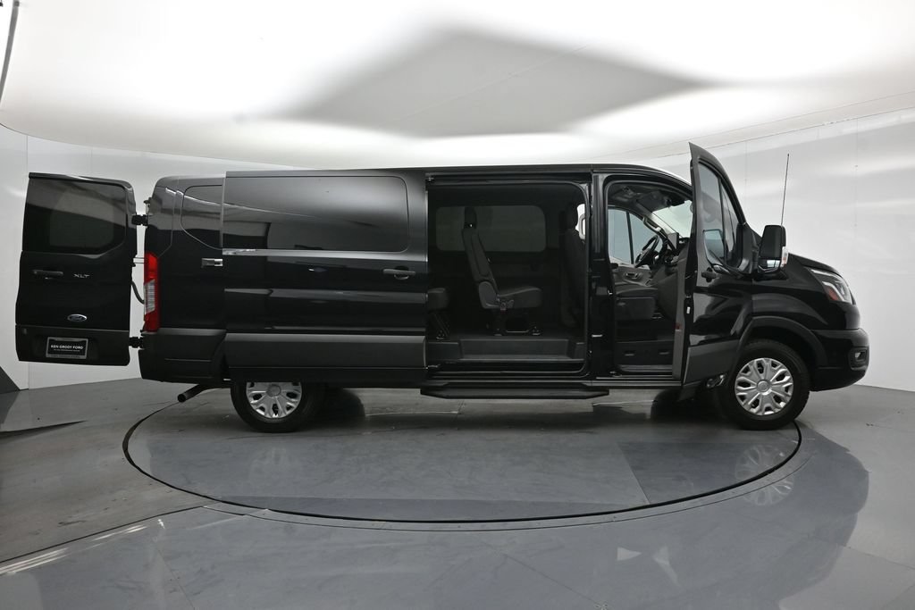 Certified 2023 Ford Transit 350 XLT RWD image 5