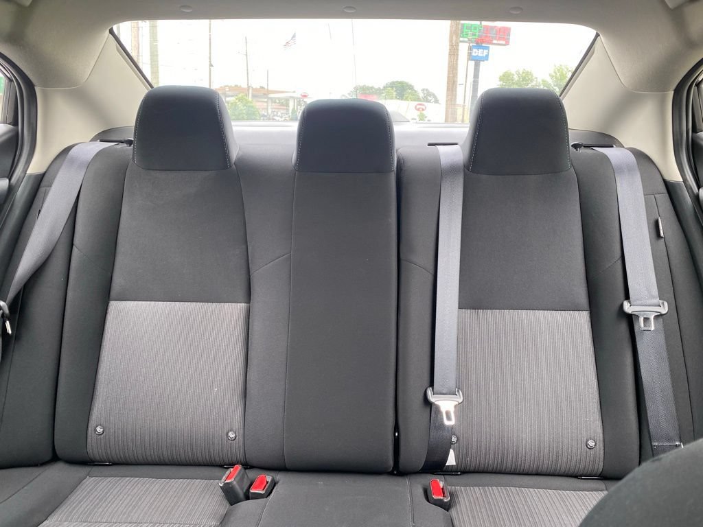 Used 2025 Nissan Sentra SV FWD image 25