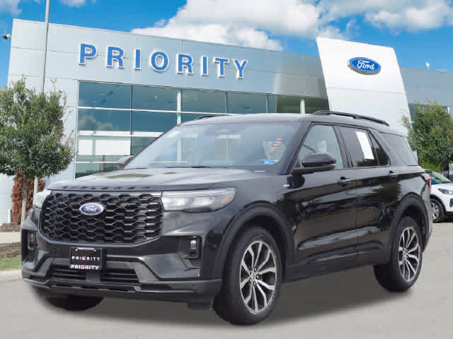 Certified 2025 Ford Explorer ST-Line
