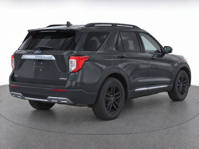 Certified 2023 Ford Explorer XLT w/ Equipment Group 202A AWD/4WD image 8
