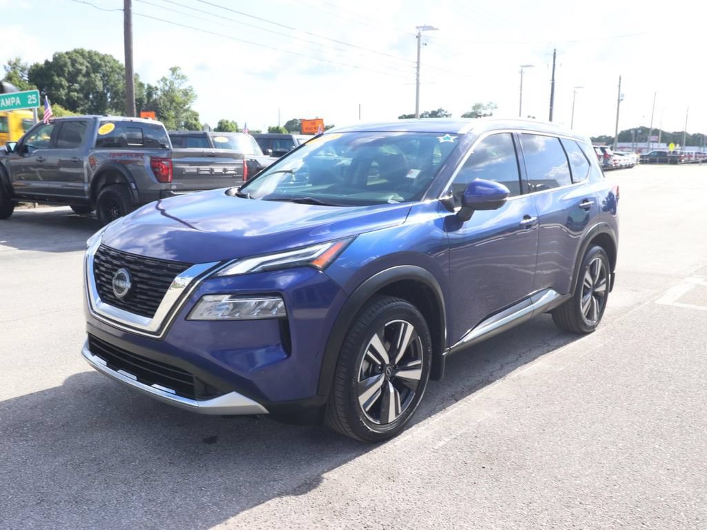 Used 2023 Nissan Rogue Platinum AWD/4WD image 3
