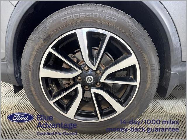 Used 2018 Nissan Rogue Sport SL w/ SL Premium Package image 15