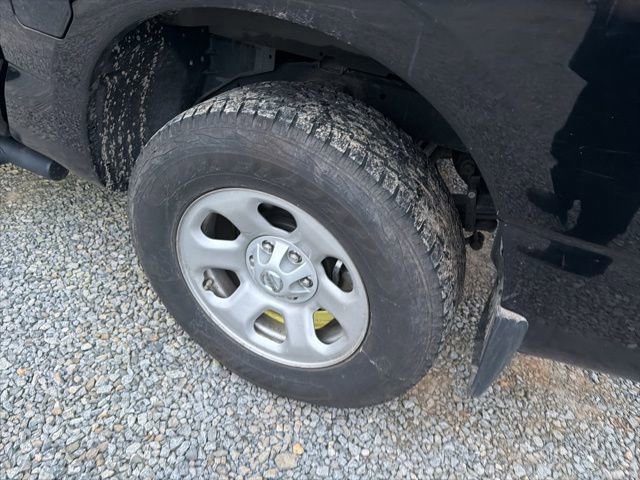 Used 2021 Nissan Titan S w/ S Utility Package image 7