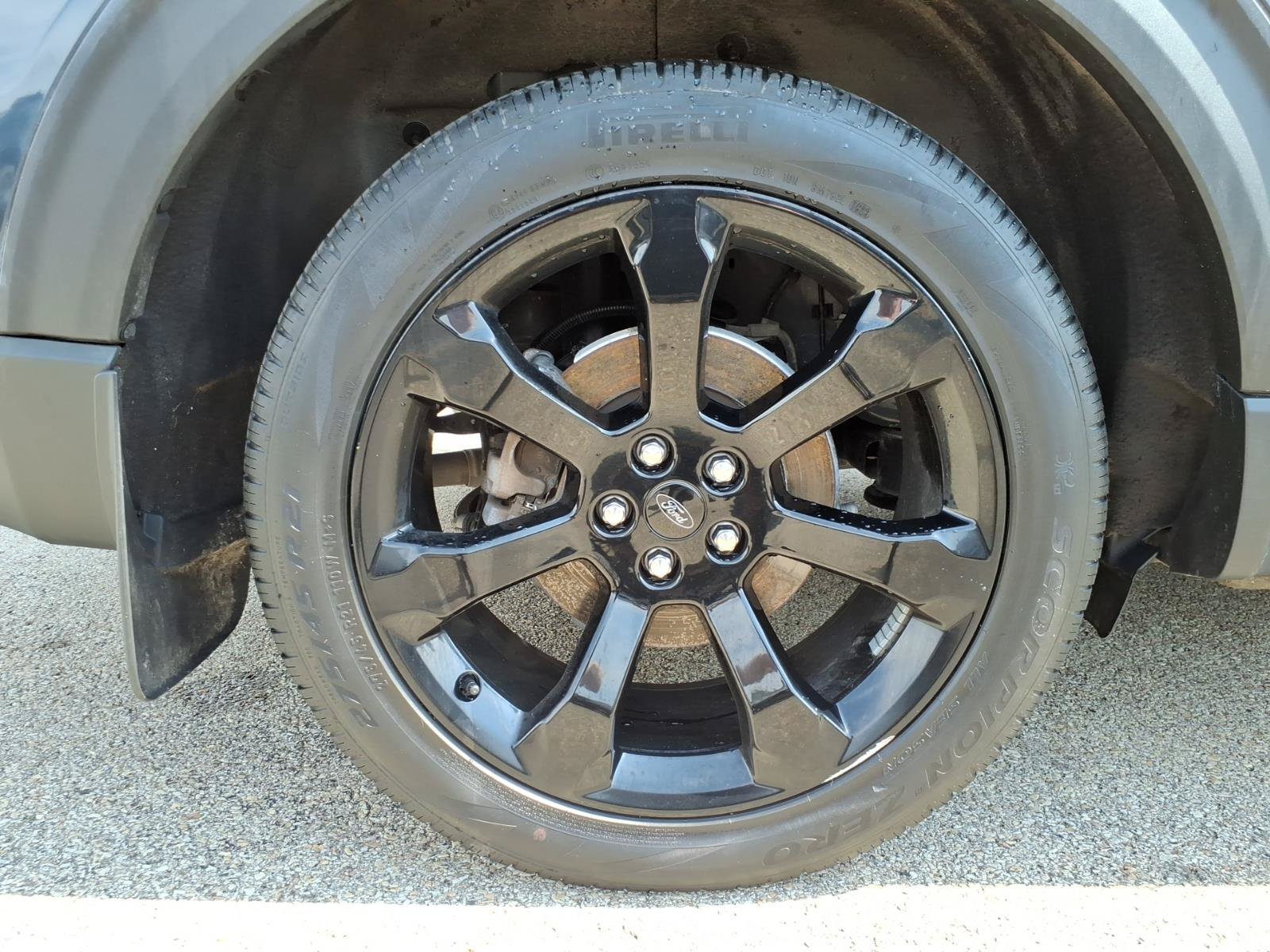 Certified 2023 Ford Explorer ST-Line AWD/4WD image 6