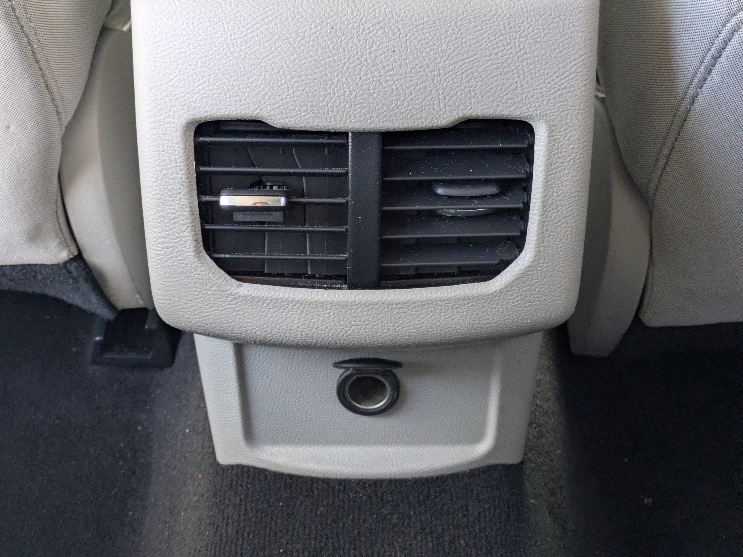 Certified 2020 Ford Fusion SE FWD image 14