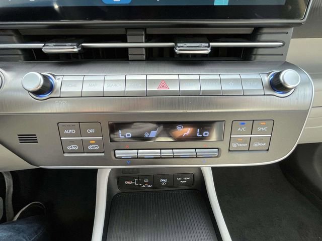 Used 2025 Hyundai Kona SEL AWD/4WD image 23