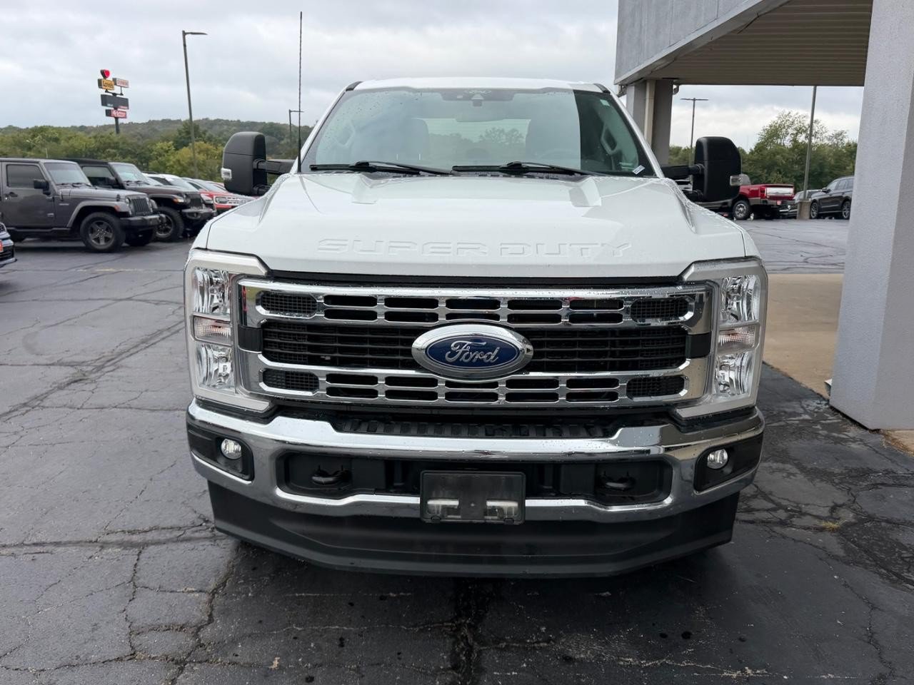 Certified 2024 Ford F250 XLT w/ FX4 Off-Road Package AWD/4WD image 8