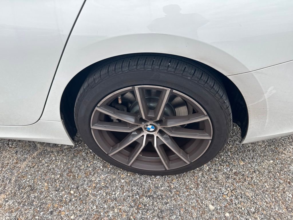 Used 2019 BMW 330i Sedan RWD image 19