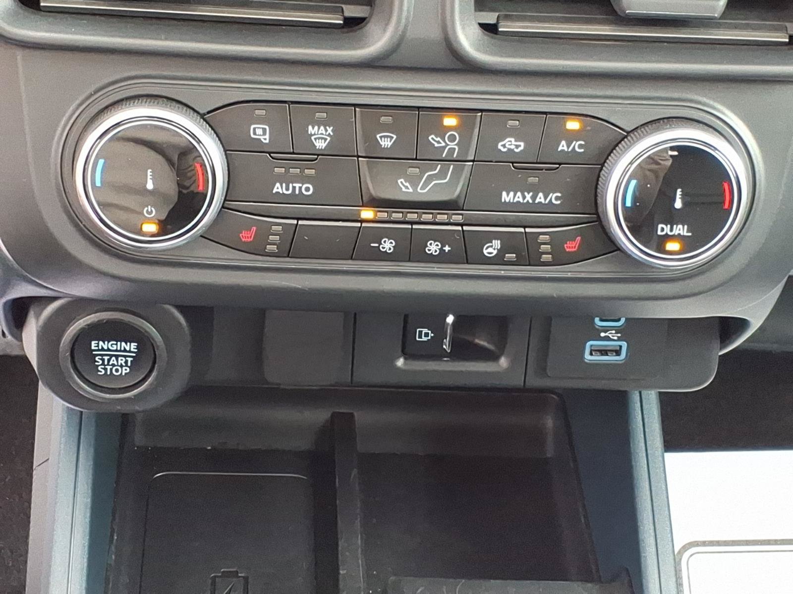 Certified 2024 Ford Maverick Lariat w/ Black Appearance Package AWD/4WD image 21