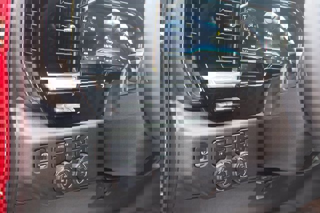 Used 2025 Chevrolet Silverado 2500 High Country w/ High Country Premium Package image 20