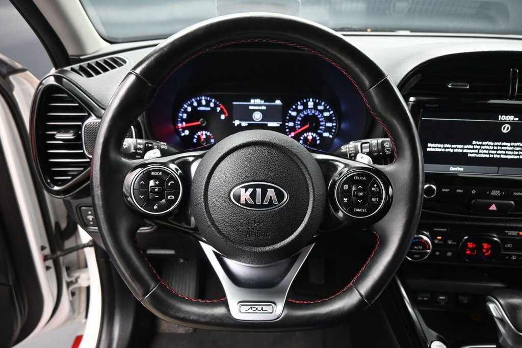 Used 2021 Kia Soul Turbo FWD image 13