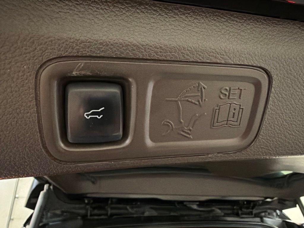 Certified 2022 Ford Expedition Max King Ranch AWD/4WD image 40