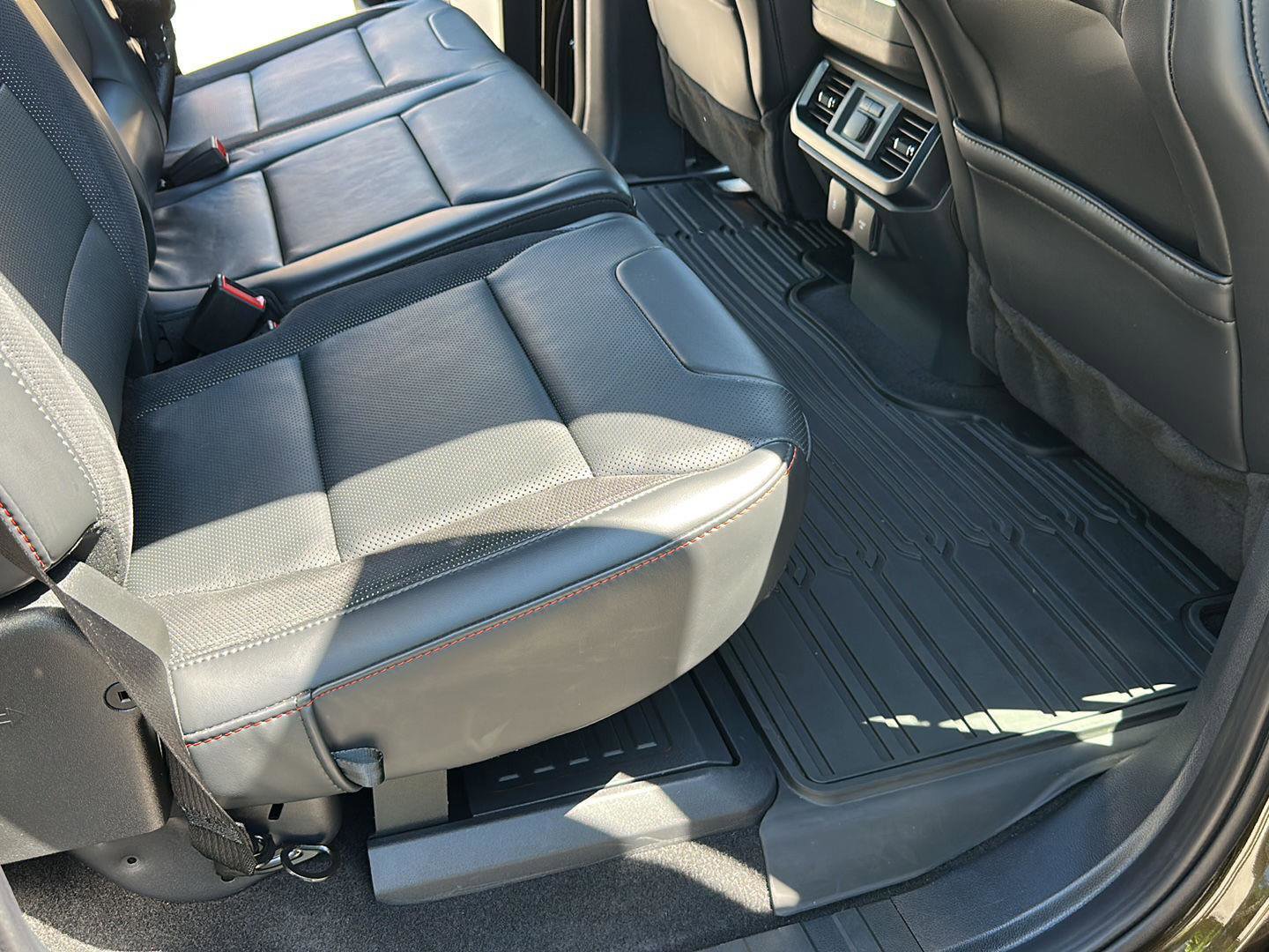 Certified 2025 Ford F150 Raptor image 33