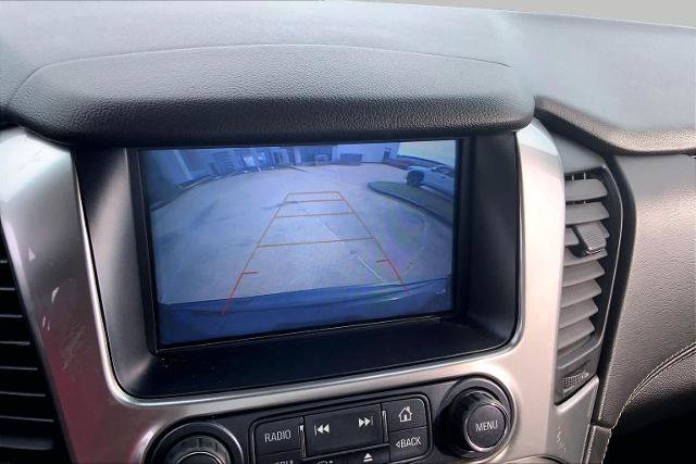 Used 2018 Chevrolet Suburban LT RWD image 26