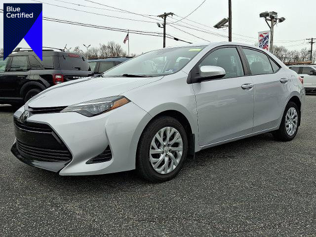Used 2019 Toyota Corolla LE image 1