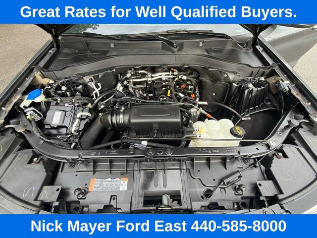 Certified 2022 Ford Explorer XLT w/ Equipment Group 202A AWD/4WD image 35