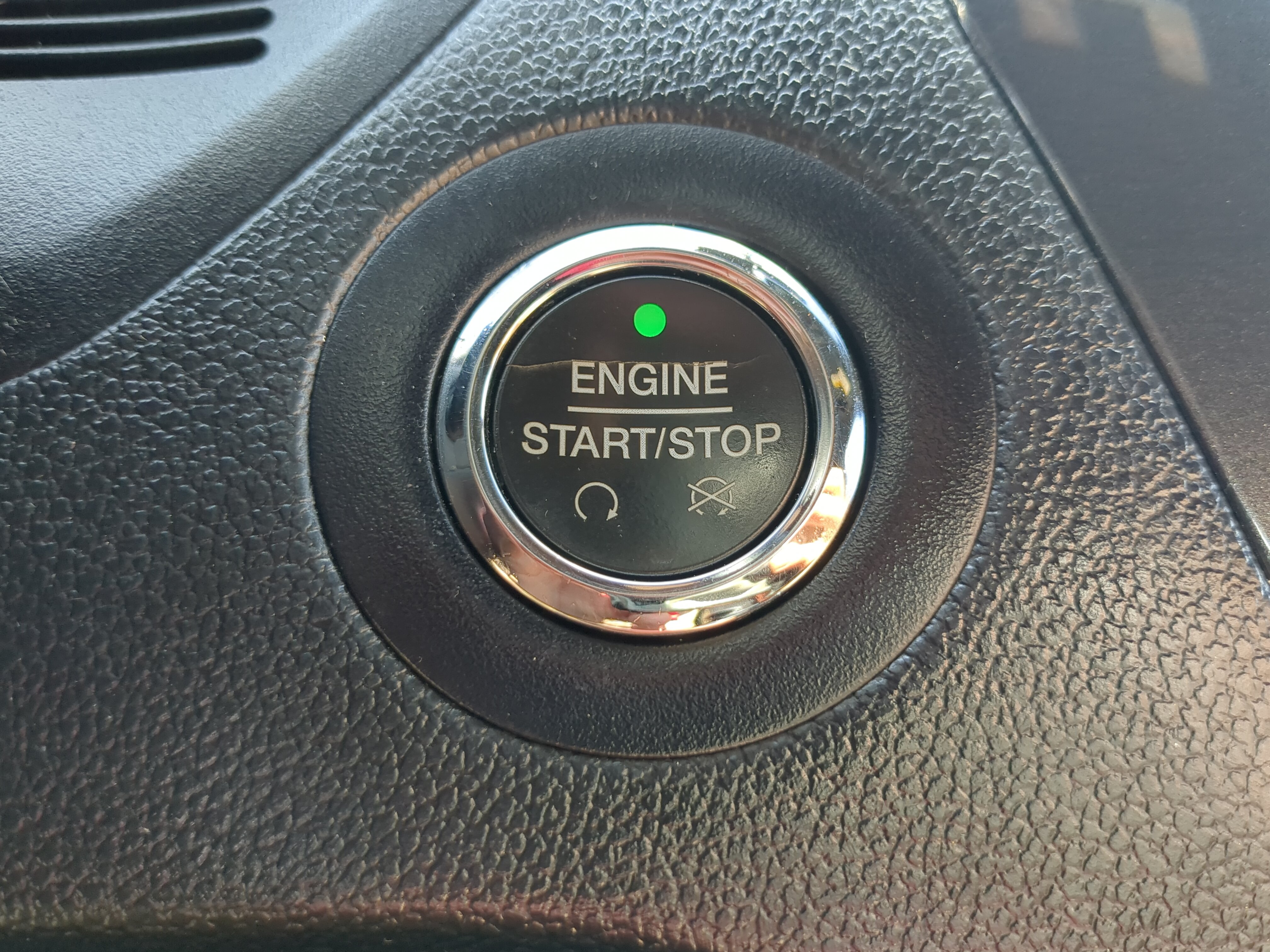 Certified 2017 Ford Explorer Limited FWD image 26