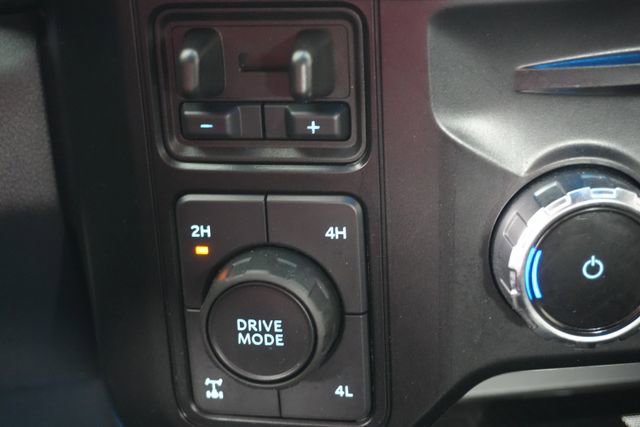 Certified 2025 Ford F350 Platinum image 17