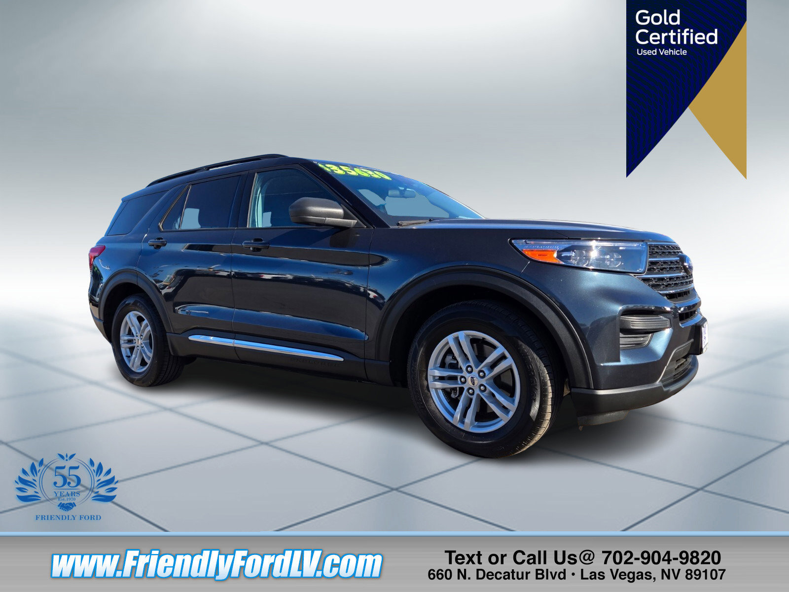 Certified 2024 Ford Explorer XLT RWD image 5
