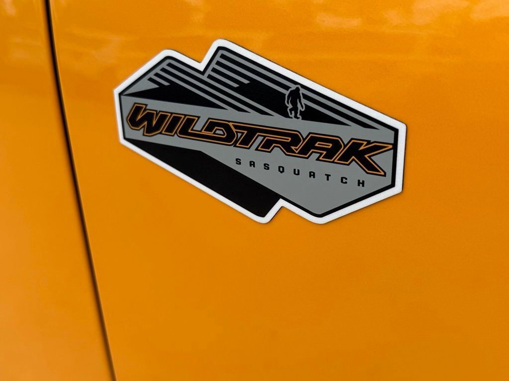 Certified 2022 Ford Bronco Wildtrak AWD/4WD image 39