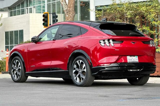 Certified 2023 Ford Mustang Mach-E Premium AWD/4WD image 6