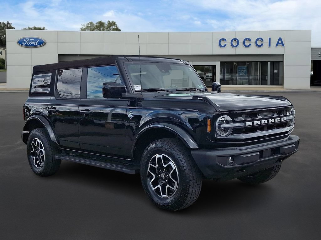 Certified 2022 Ford Bronco Outer Banks AWD/4WD image 3