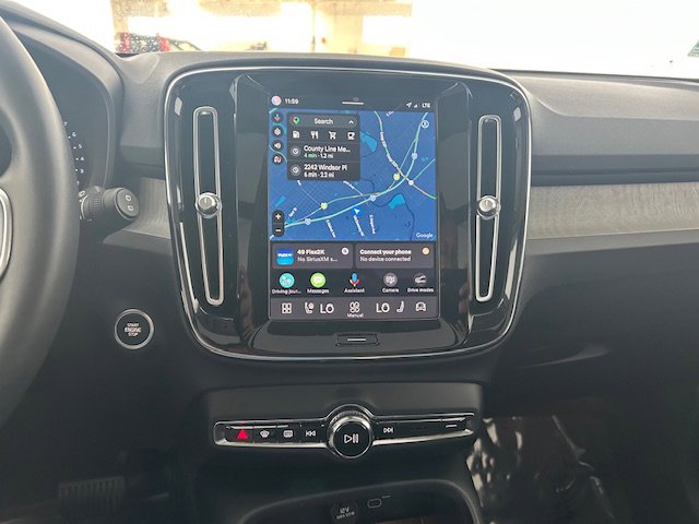 Used 2023 Volvo XC40 B5 Ultimate w/ Protection Package Premier AWD/4WD image 19