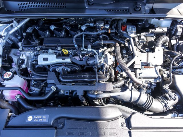 Used 2024 Toyota Prius LE FWD image 27