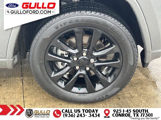 Used 2022 Jeep Grand Cherokee Laredo X AWD/4WD image 30