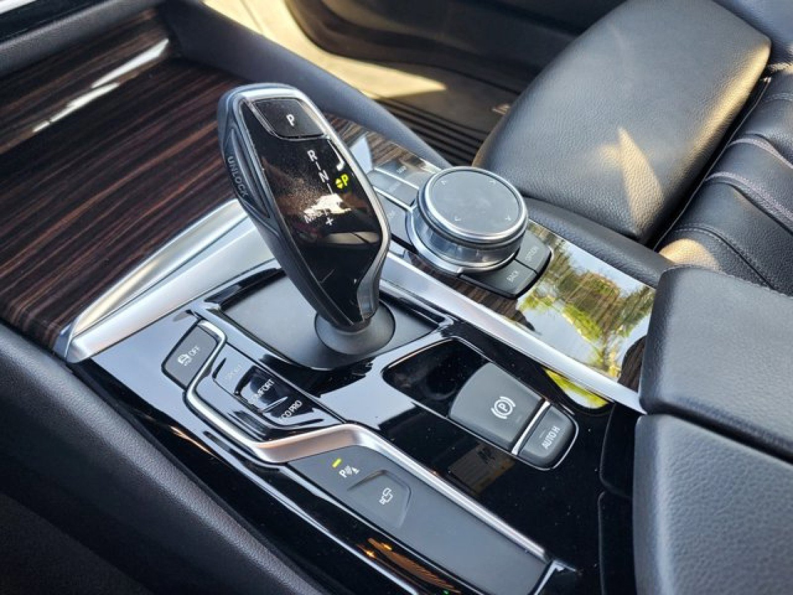 Used 2018 BMW 540i 540i Sedan image 27