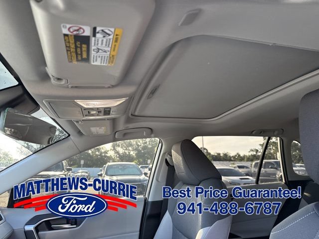 Used 2025 Toyota RAV4 XLE w/ Convenience Package FWD image 11