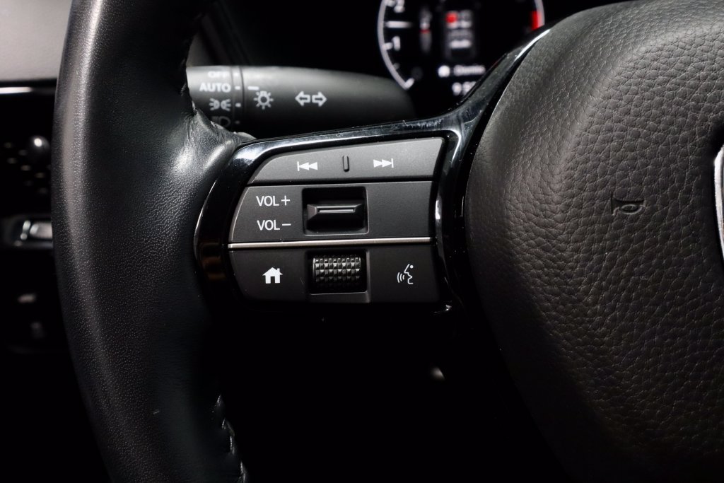 Used 2025 Honda CR-V EX-L image 27