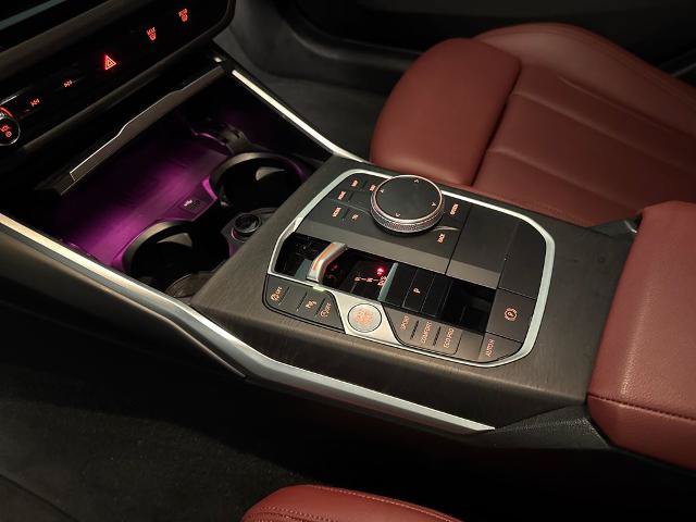 Used 2024 BMW 330i Sedan w/ M Sport Package RWD image 30