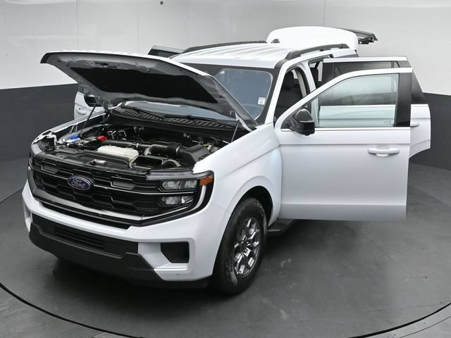 Certified 2025 Ford Expedition Active AWD/4WD image 55