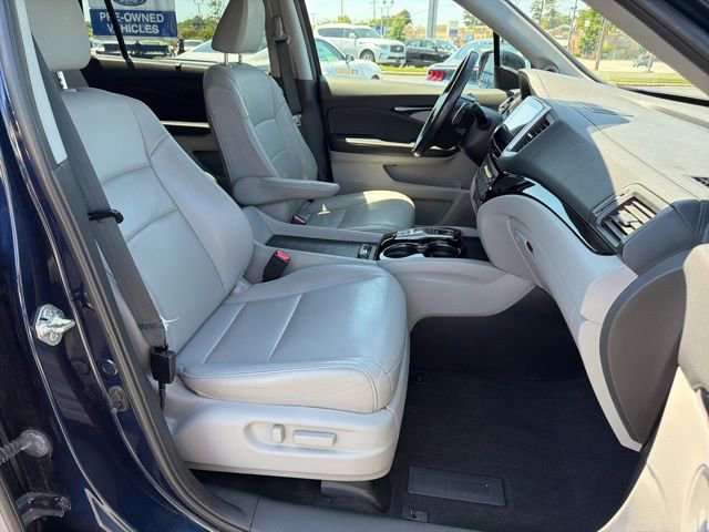 Used 2018 Honda Pilot Touring image 17