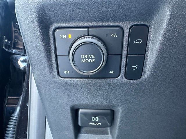 Certified 2025 Ford Expedition Max Active image 32