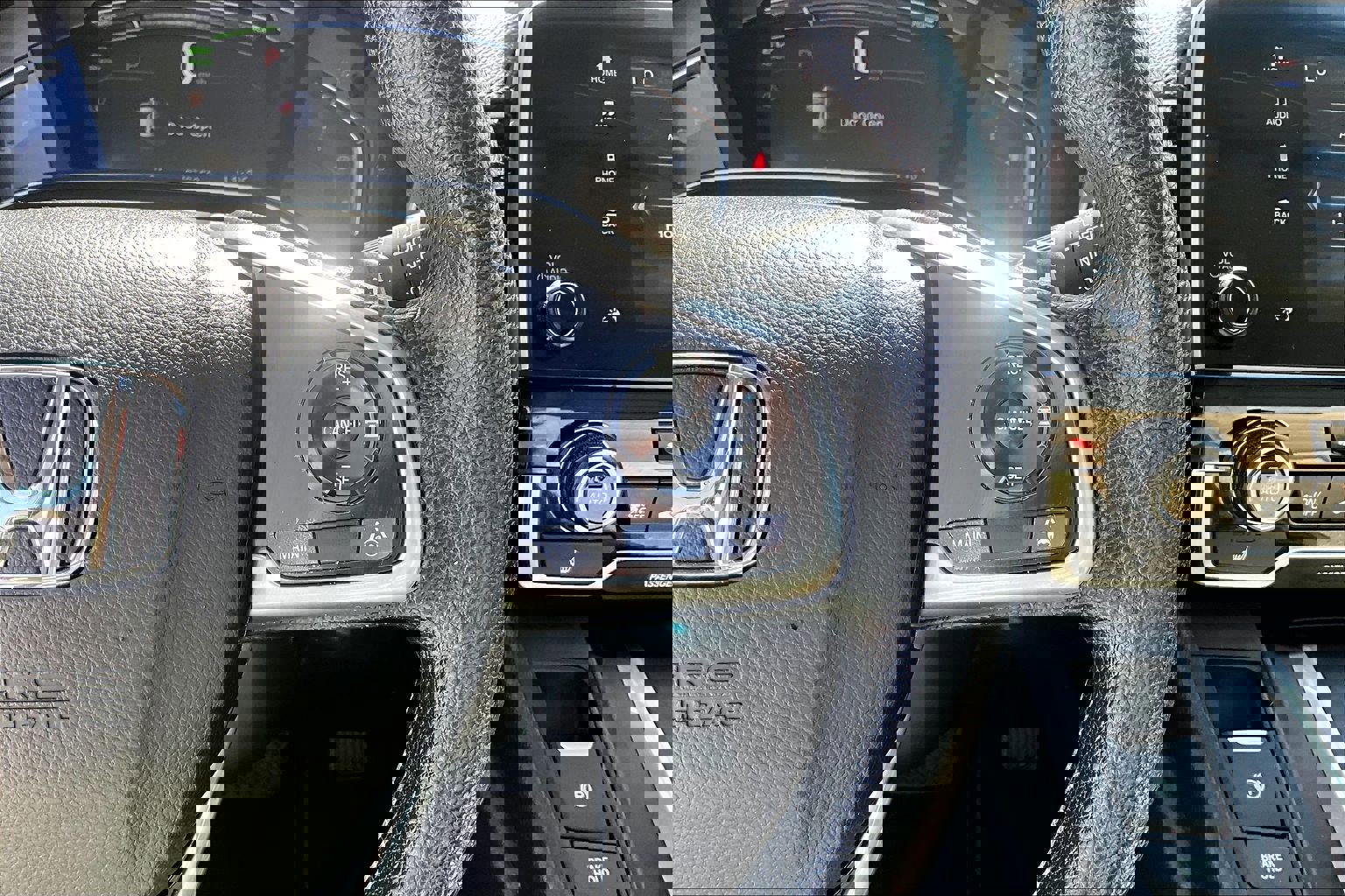 Used 2020 Honda CR-V EX image 12