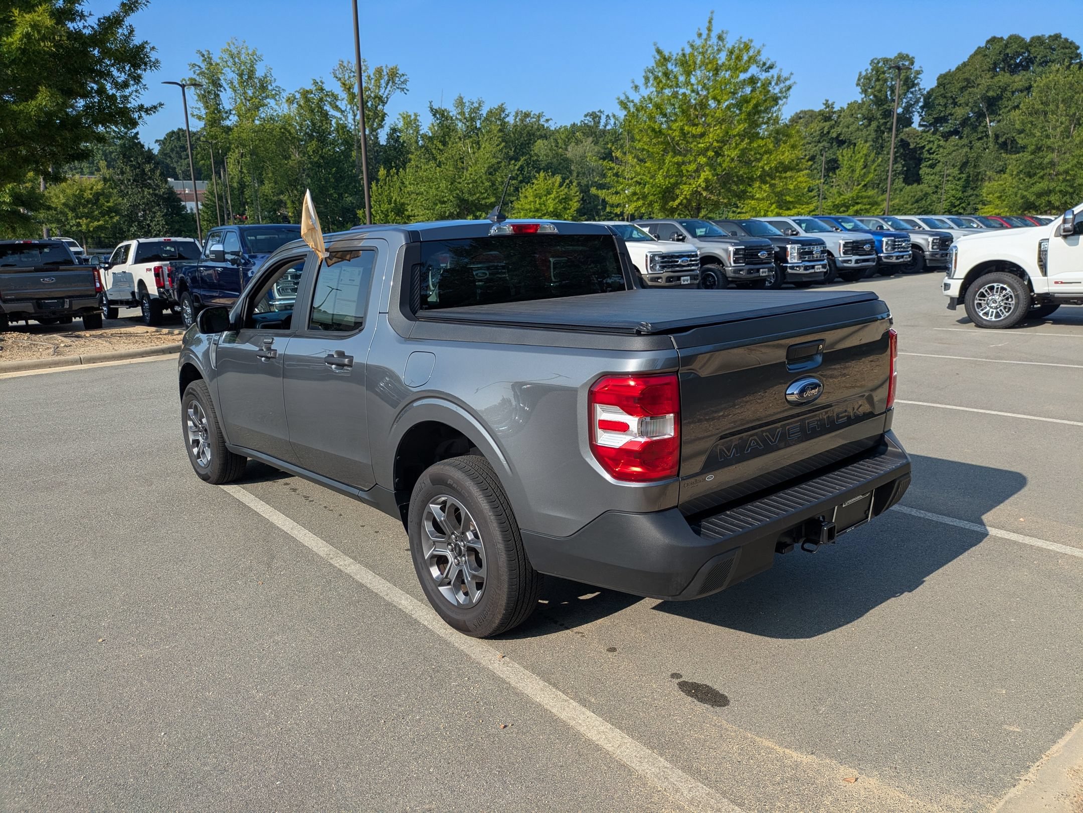 Certified 2024 Ford Maverick XLT w/ XLT Luxury Package FWD image 6