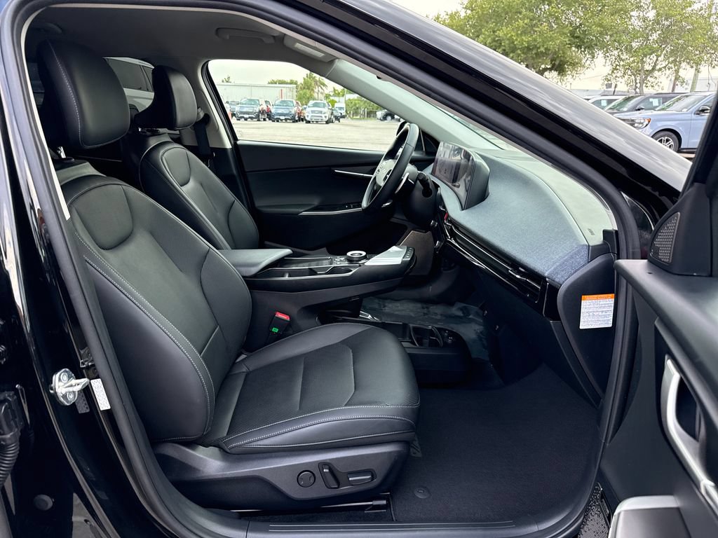 Used 2023 Kia EV6 Wind w/ Wind Technology Package AWD/4WD image 26