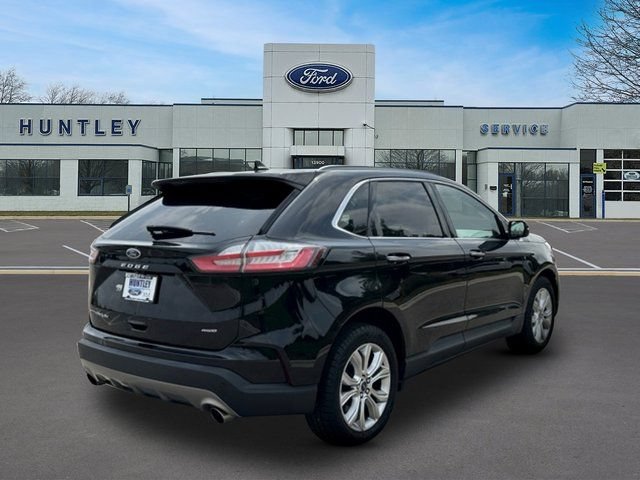 Certified 2022 Ford Edge Titanium AWD/4WD image 4