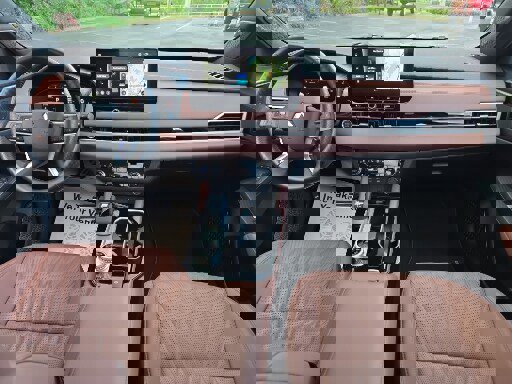 Used 2025 Mitsubishi Outlander SEL FWD image 13