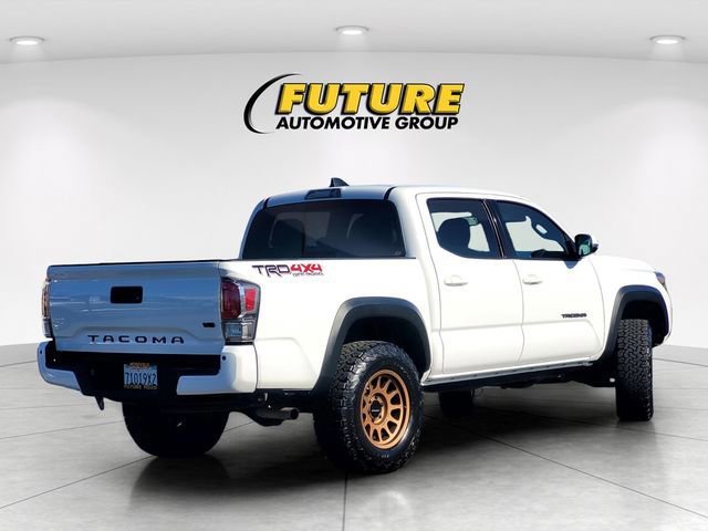 Used 2020 Toyota Tacoma TRD Off-Road w/ Technology Package image 5