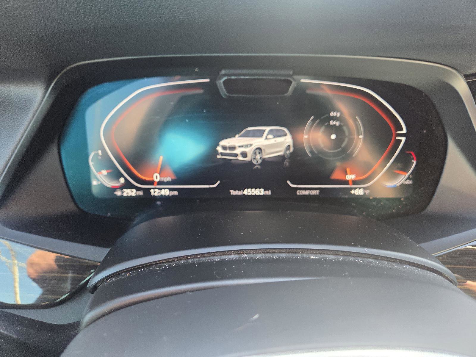 Used 2021 BMW X5 xDrive40i w/ M Sport Package image 11