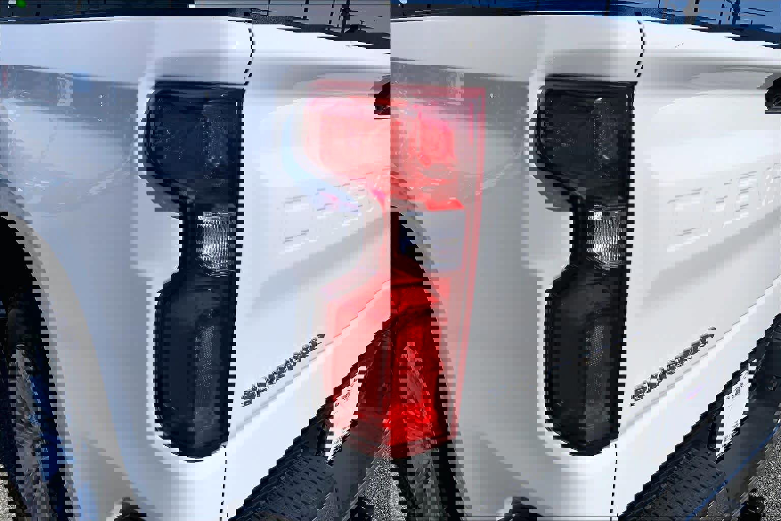 Used 2024 Chevrolet Silverado 1500 LTZ image 27