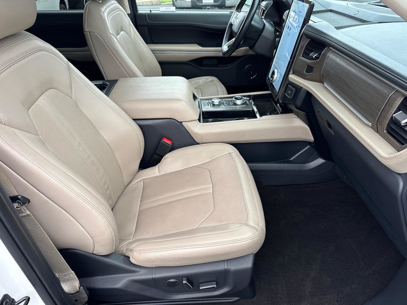Certified 2023 Ford Expedition Max Limited AWD/4WD image 18