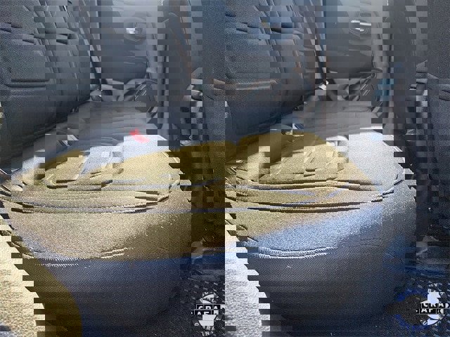 Used 2019 Jeep Renegade Latitude w/ Cold Weather Group image 29