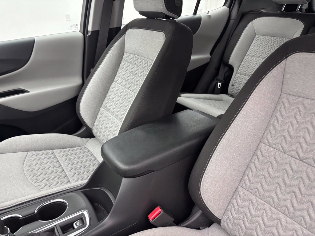 Used 2024 Chevrolet Equinox LS FWD image 22
