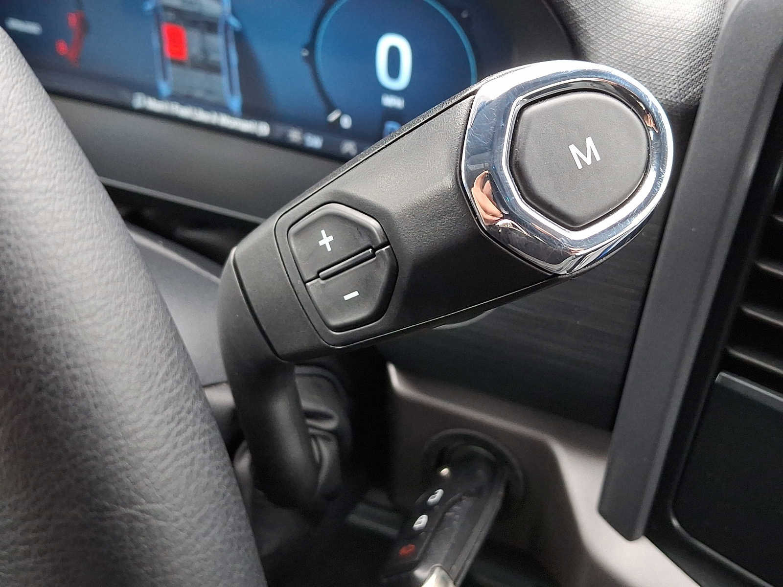 Certified 2025 Ford F150 XLT w/ Equipment Group 301A Standard image 14