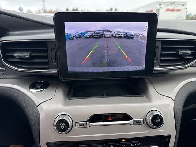 Certified 2023 Ford Explorer XLT w/ Equipment Group 202A image 15